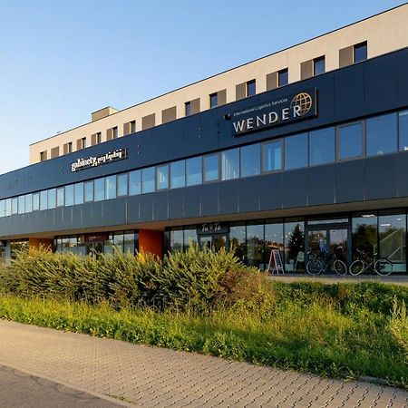 Krakow Studio With Parking & Terrace Near Zalew Bagry By Renters Prestige Cracóvia Exterior foto