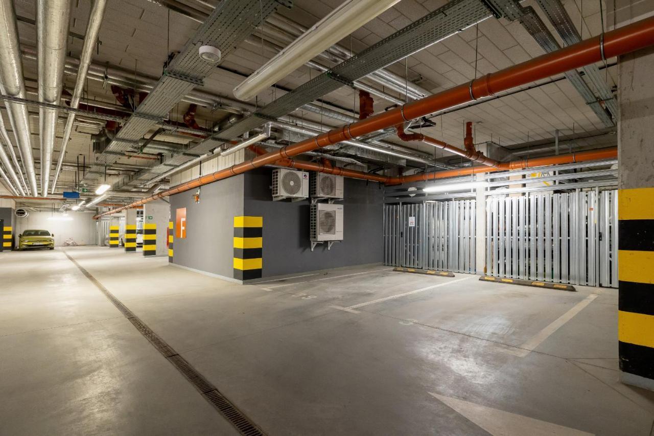 Krakow Studio With Parking & Terrace Near Zalew Bagry By Renters Prestige Cracóvia Exterior foto