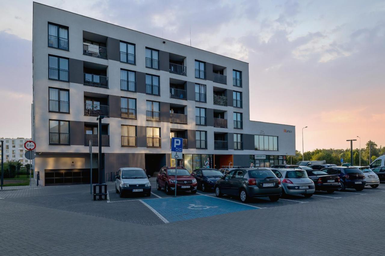 Krakow Studio With Parking & Terrace Near Zalew Bagry By Renters Prestige Cracóvia Exterior foto